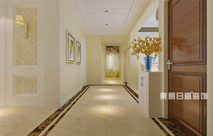 走廊比较宽，顶面和地面造型相互呼应，衬托空间的灵动。加上壁画和饰品的搭配突出简欧风的休闲华丽