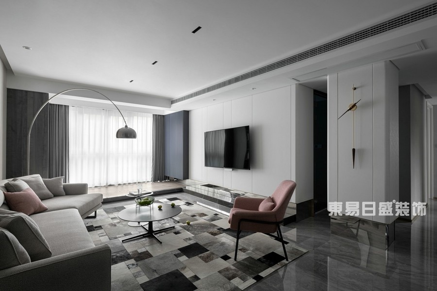 桂林江与城三居室135㎡现代风格：客厅装修设计效果图