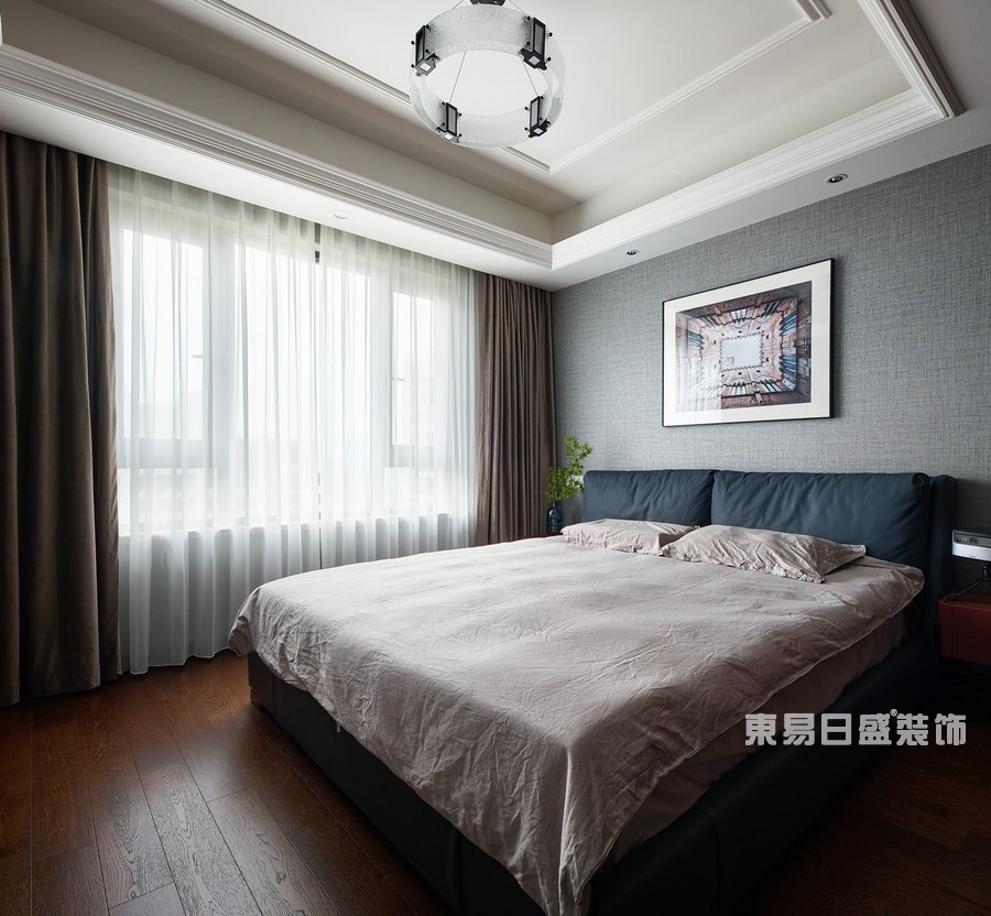 桂林万达城三居室125㎡现代风格：主卧室装修设计效果图